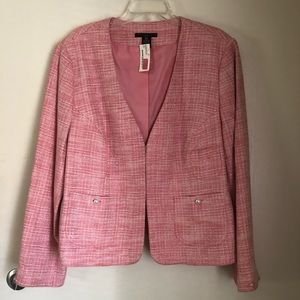 Women’s Apostrophe 2 Piece Skirt Suit